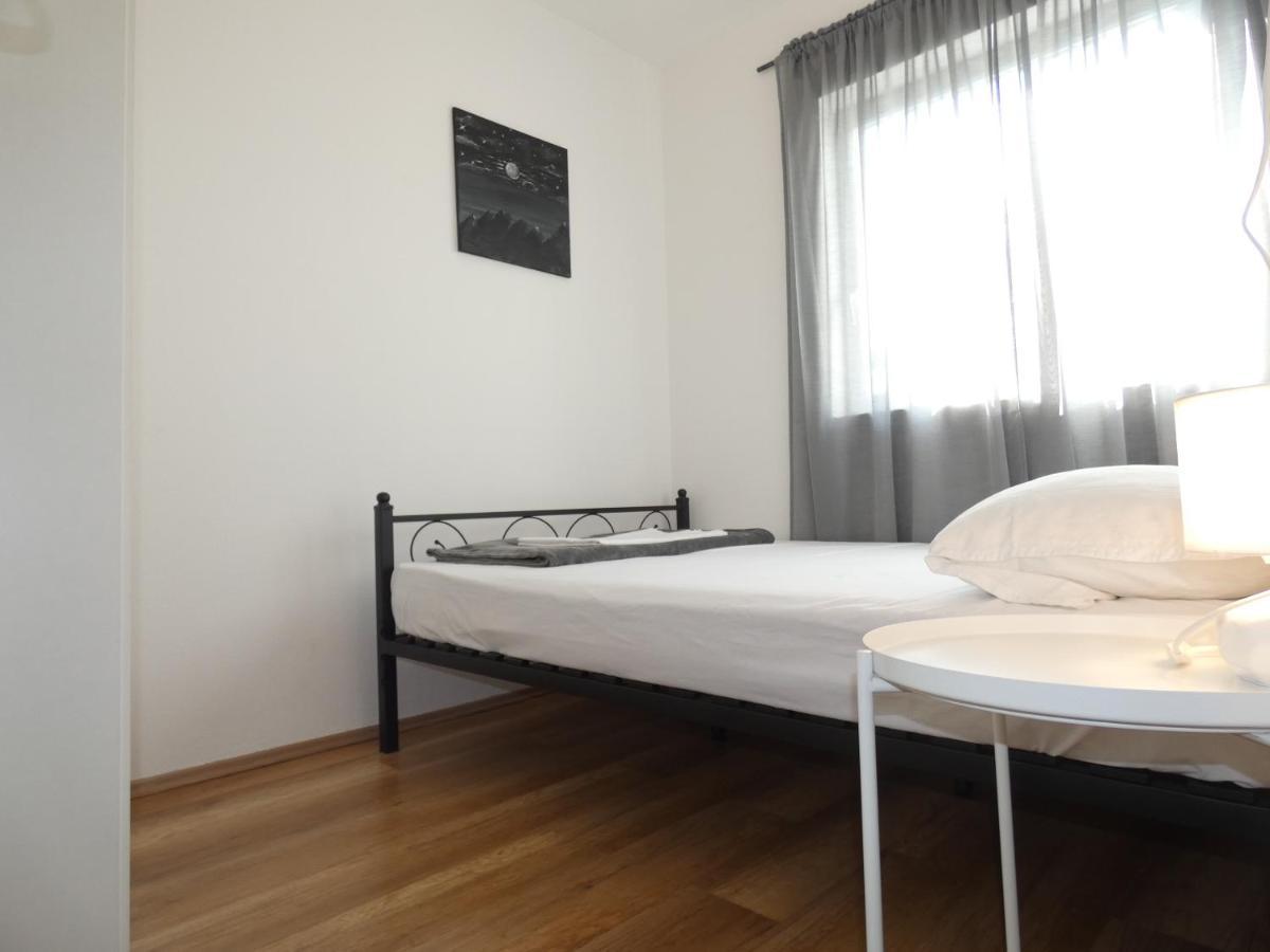 Holiday House Sia Jasenice  Kültér fotó